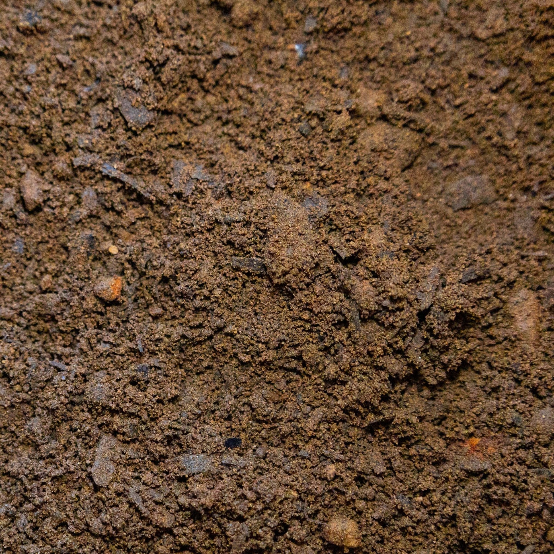 Blended Premium Topsoil 10mm (TS6 10mm) - Gardenscapedirect