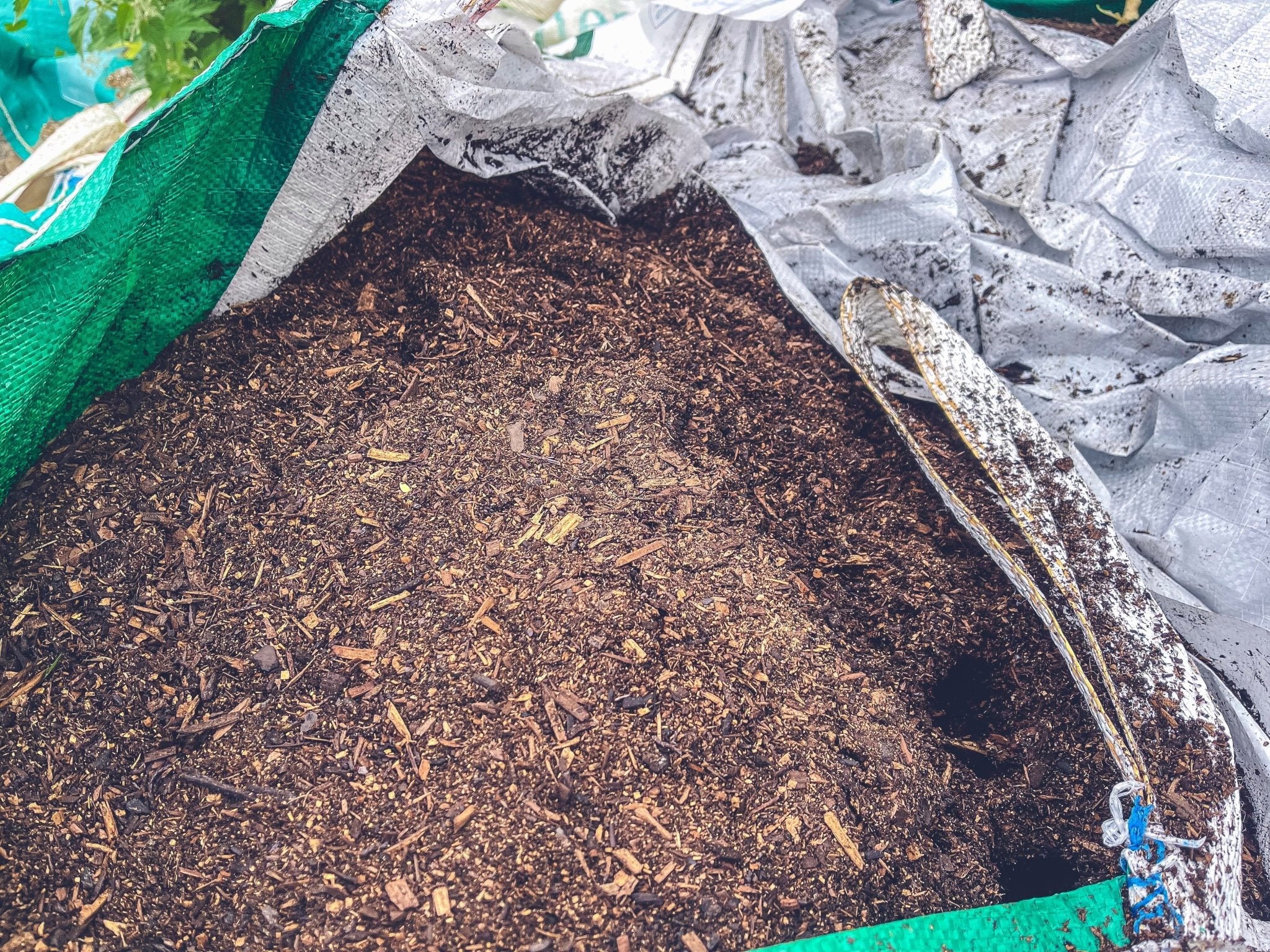 Woodland Amenity Mulch - Free Local Bulk Bag Delivery – Gardenscapedirect